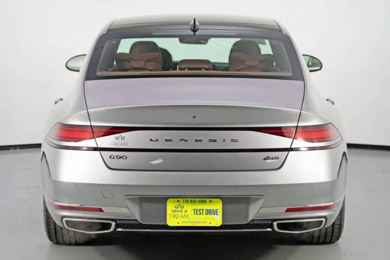 2024 Genesis G90 3.5T e-Supercharger