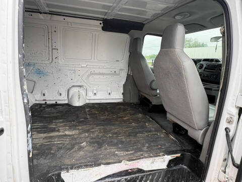 2011 Ford E-Series E-150