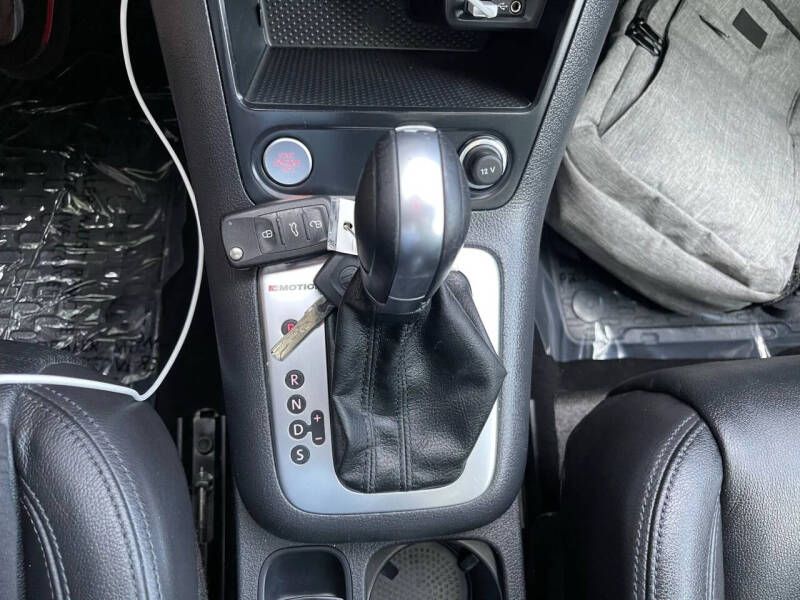 2017 Volkswagen Tiguan 2.0T Sport 4Motion