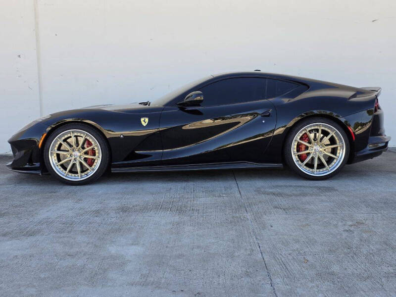 2019 Ferrari 812 Superfast