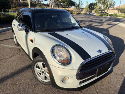2016 MINI Hardtop 4 Door Cooper