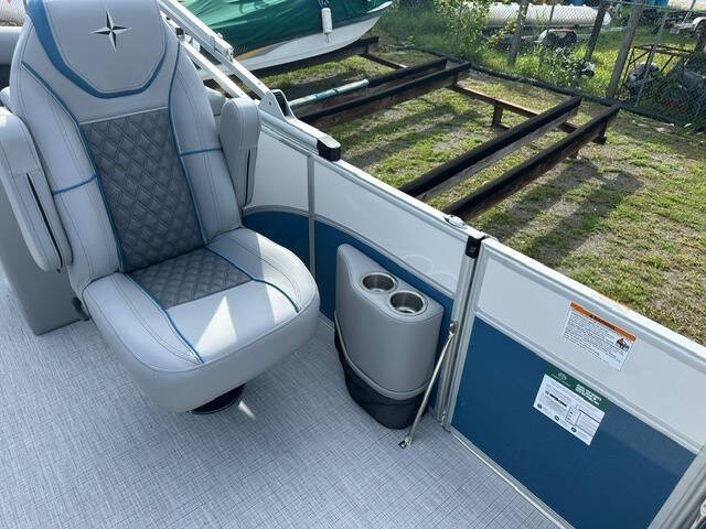 2027 Berkshire 23 RFX STS 3.0