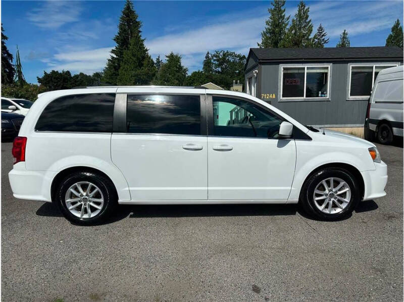 2020 Dodge Grand Caravan SXT