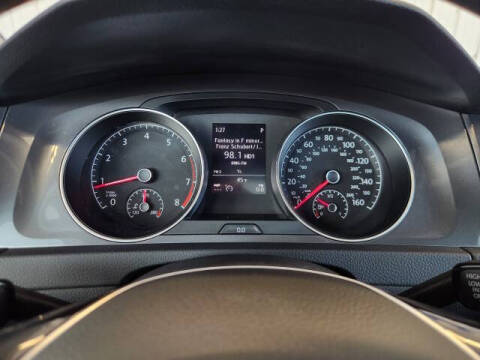 2017 Volkswagen Golf Alltrack TSI SEL 4Motion