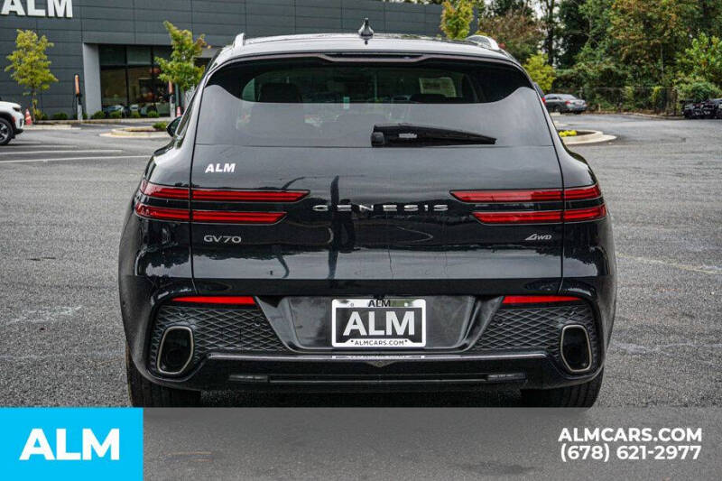 2022 Genesis GV70 2.5T Standard