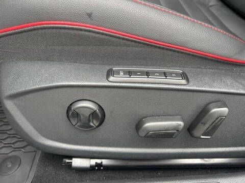 2024 Volkswagen Golf GTI 380 SE