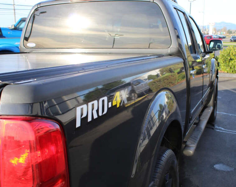 2012 Nissan Frontier SL