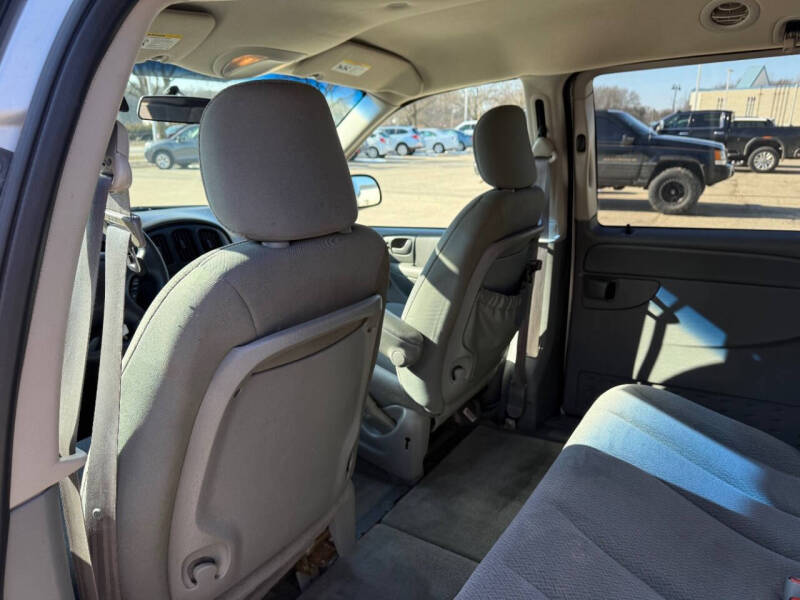 2005 Dodge Grand Caravan SE