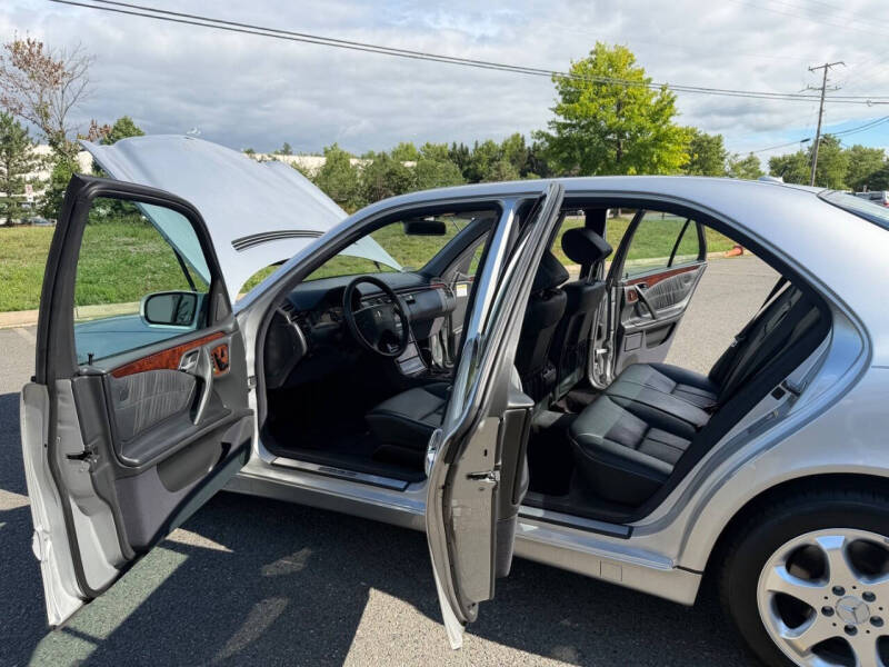 2002 Mercedes-Benz E-Class E 320