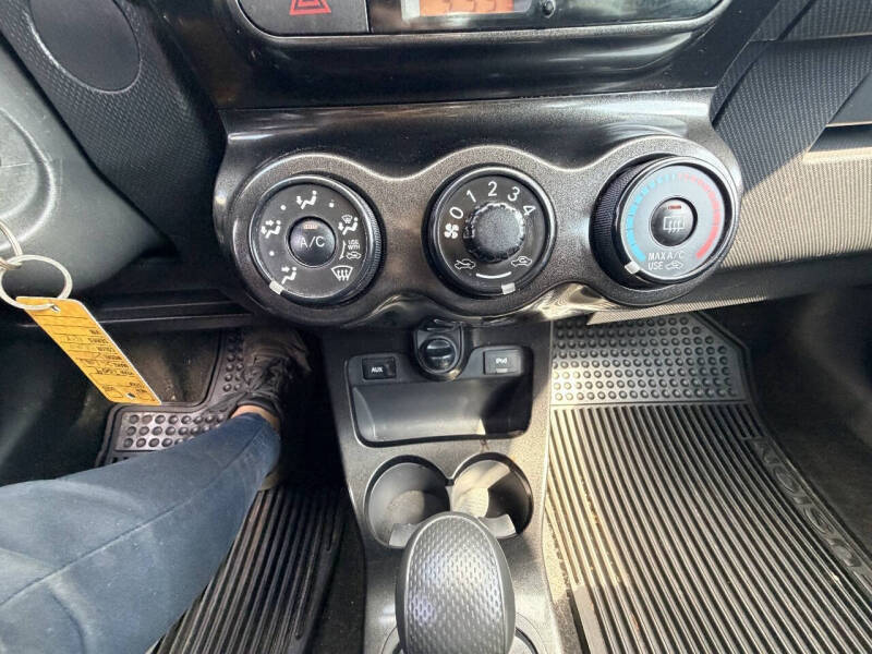 2009 Scion xD