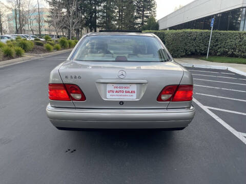 1998 Mercedes-Benz E-Class E 320
