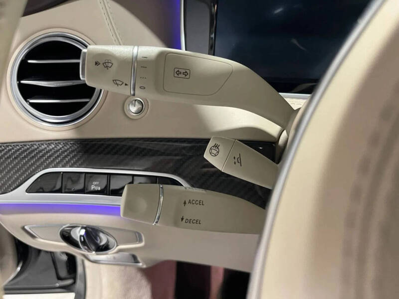 2016 Mercedes-Benz S-Class AMG S 63