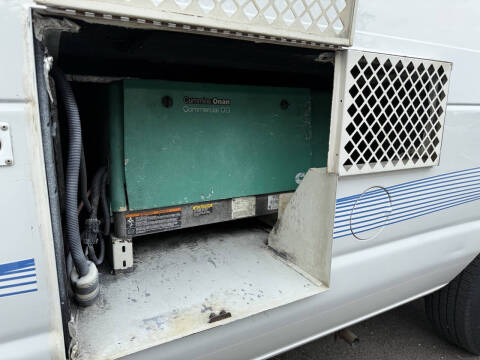 2011 Ford E-Series E-250