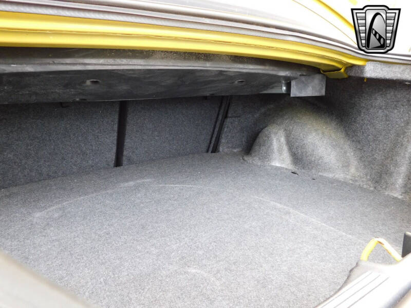 2004 Ford Mustang Mach 1 Premium