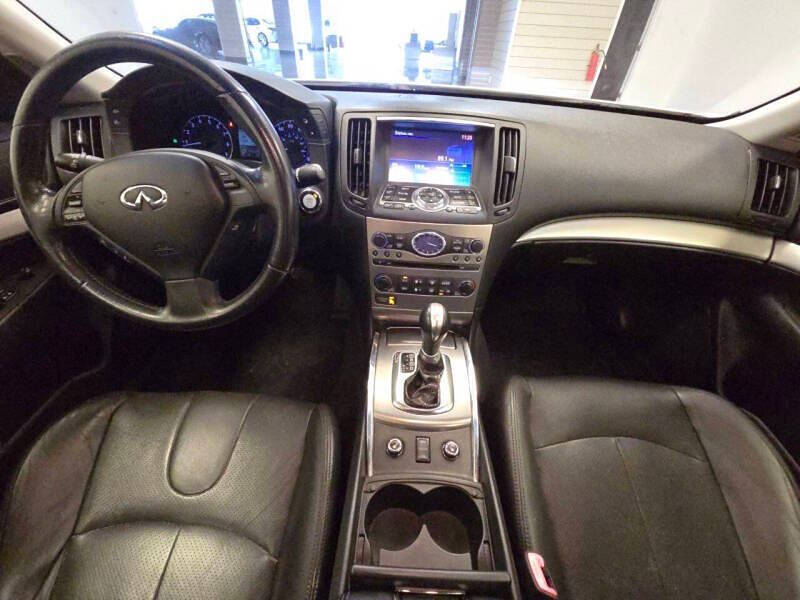 2015 Infiniti Q40