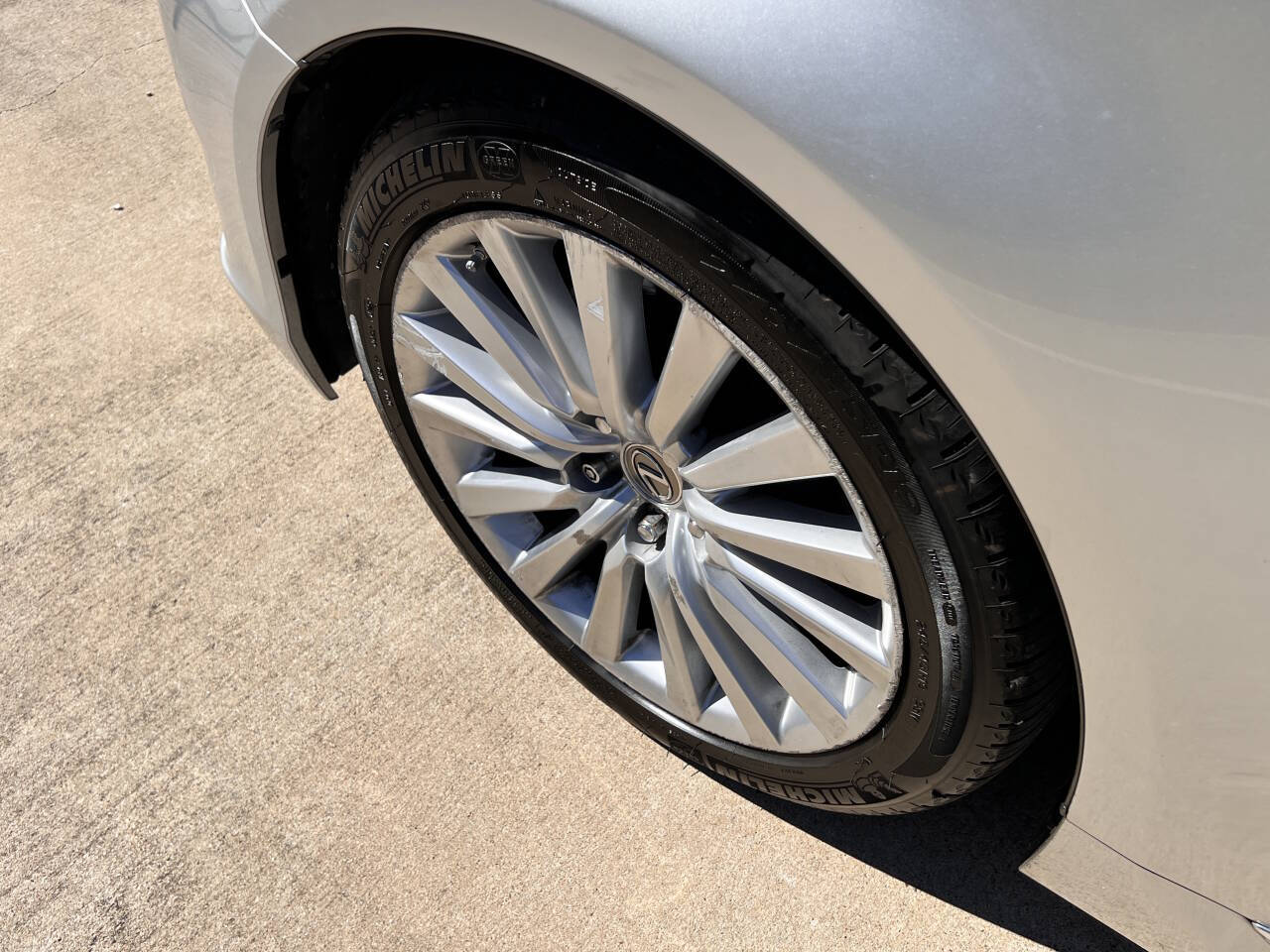 Used Car 2013 Lexus Ls 460  L 4dr Sedan For Sale Under $20,000 In Austin, Texas