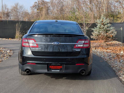 2015 Ford Taurus Limited