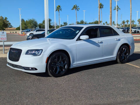 2022 Chrysler 300 S V6