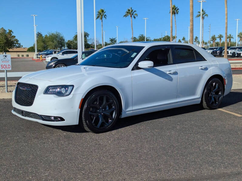 2022 Chrysler 300 S V6