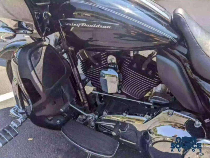 2016 Harley-Davidson FLTRU