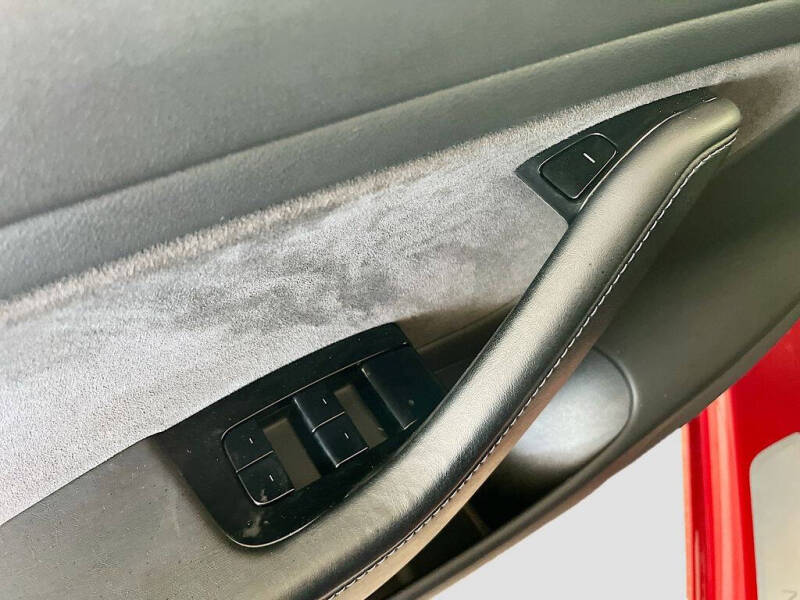 2018 Tesla Model 3 Mid Range