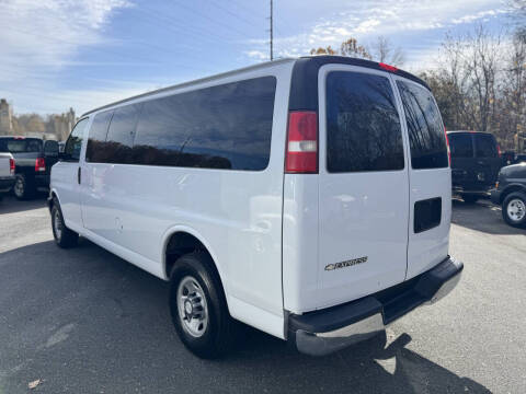 2017 Chevrolet Express LT 3500