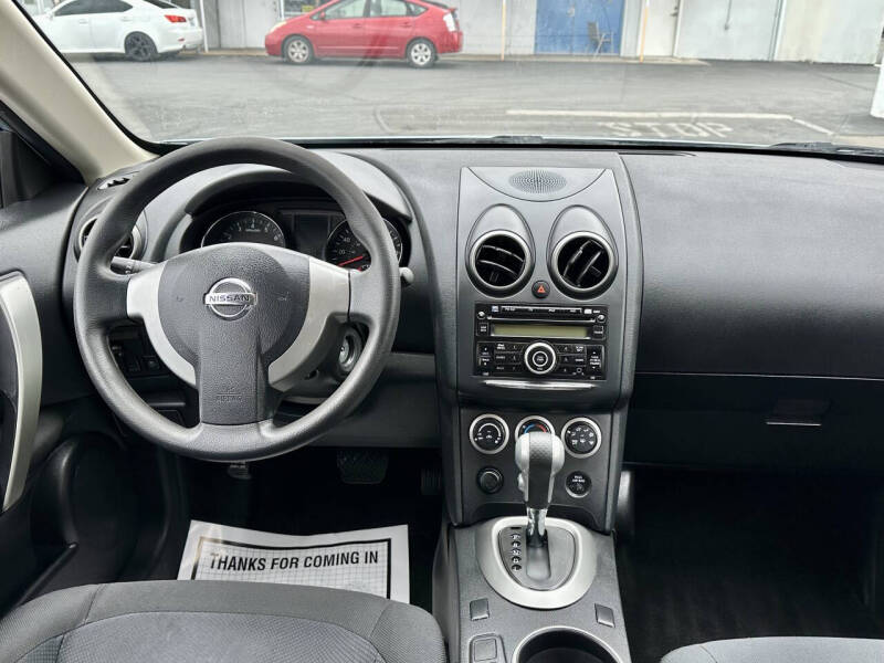 2014 Nissan Rogue Select S