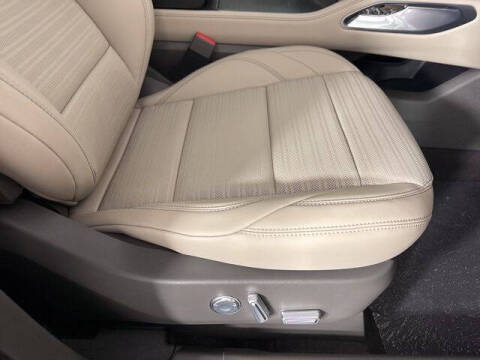 2025 Lincoln Nautilus Reserve