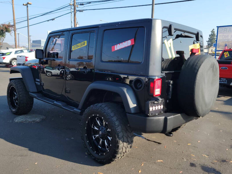 2017 Jeep Wrangler Unlimited Sport S photo 7