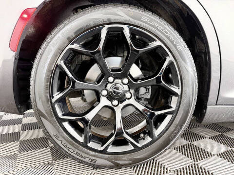 2017 Chrysler 300