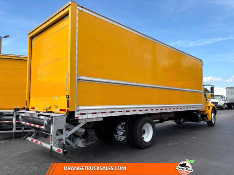 2019 International DuraStar 4300