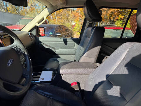 2010 Ford Explorer Limited