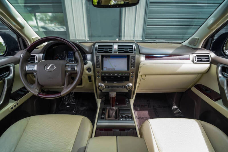 2017 Lexus GX 460