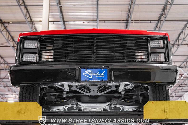 1987 Chevrolet R/V 10 Series