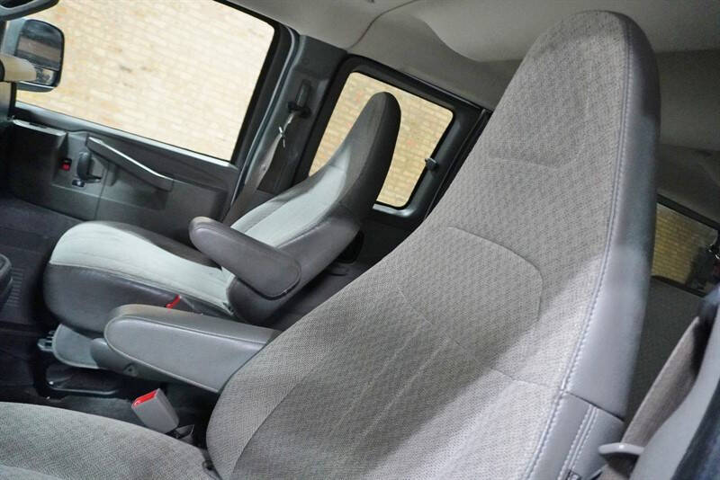 2019 Chevrolet Express LS 3500