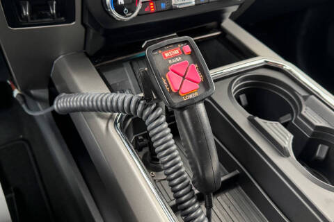 2022 Ford F-350 Super Duty Lariat