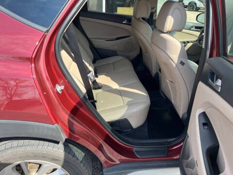 2017 Hyundai Tucson SE Plus