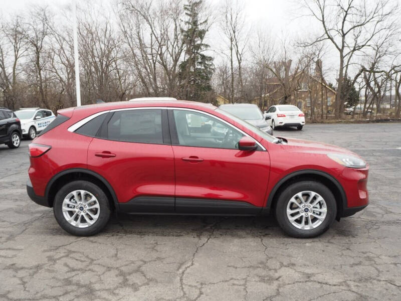 2021 Ford Escape SE