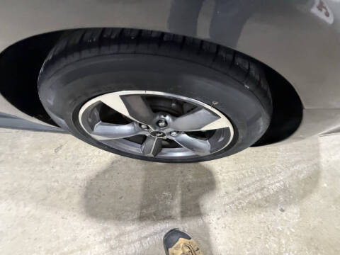 2016 Ford Mustang V6