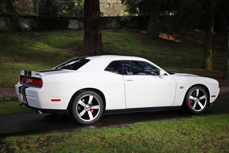 2012 Dodge Challenger SRT8 392