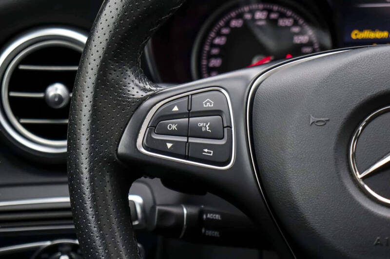 2017 Mercedes-Benz C-Class