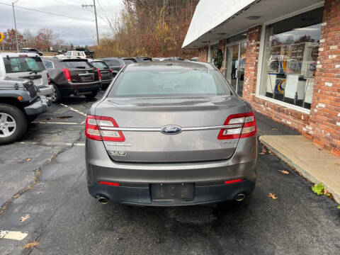 2013 Ford Taurus SEL