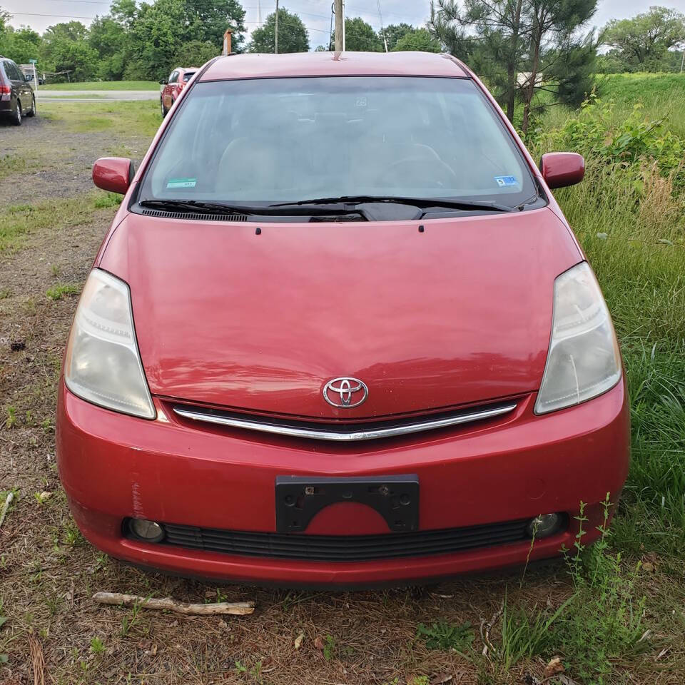 Red 2009 Toyota Prius Base Base 4dr Hatchback 2