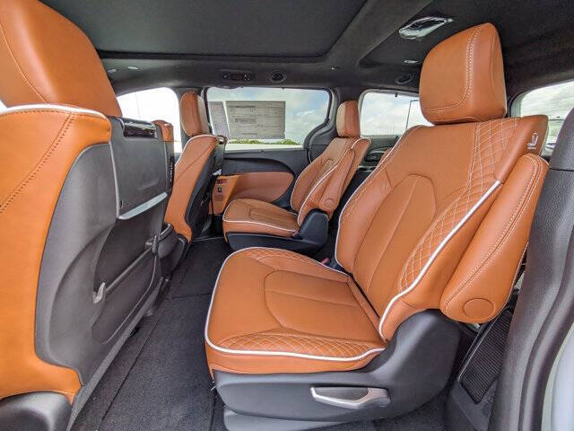 2026 Chrysler Pacifica Pinnacle