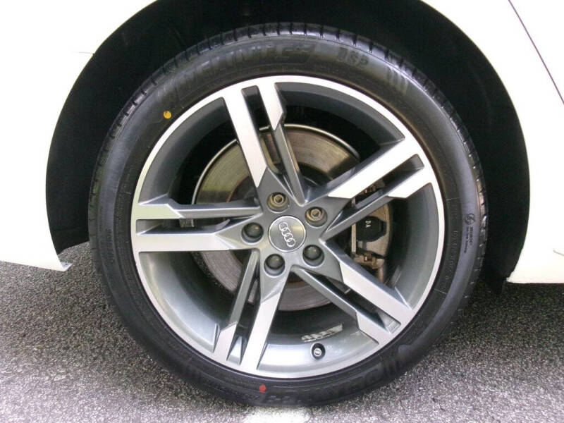 2017 Audi A4 2.0T Premium Plus