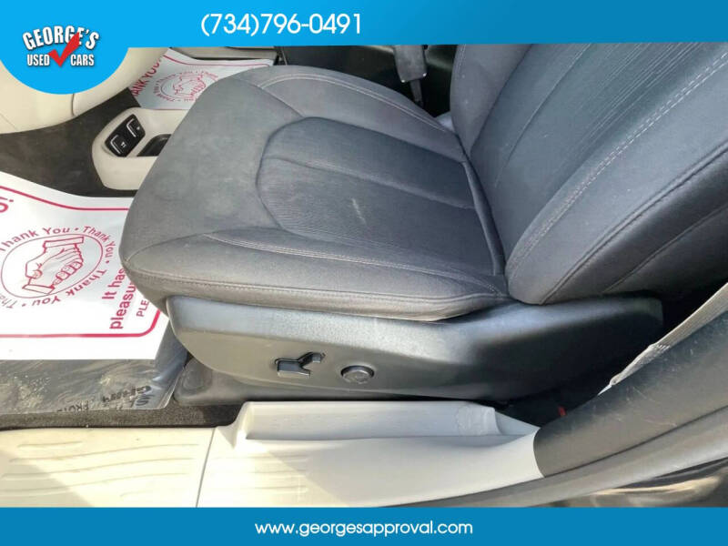 2019 Chrysler Pacifica Touring