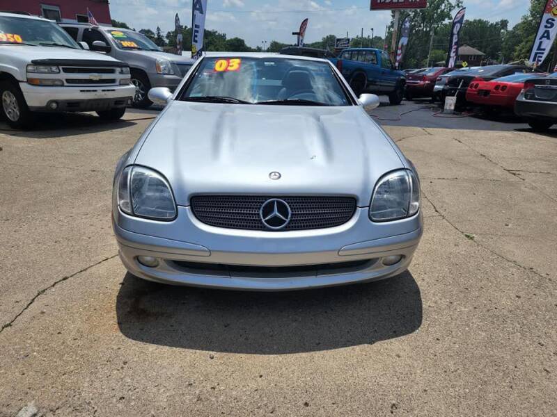 2003 Mercedes-Benz SLK for sale at EZ Drive AutoMart in Springfield OH