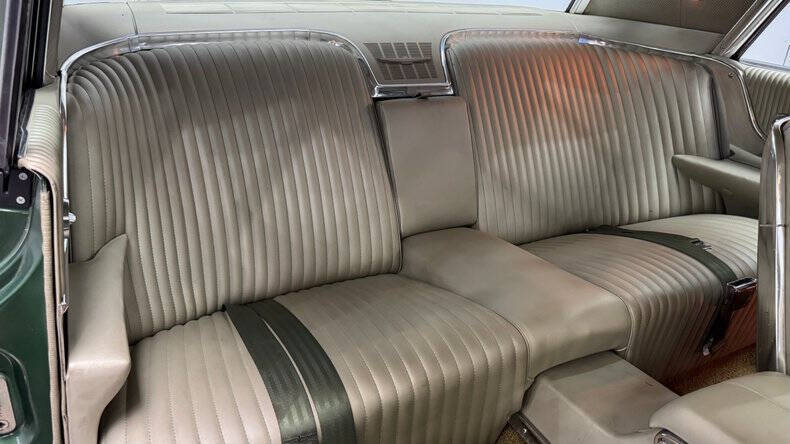 1965 Ford Thunderbird