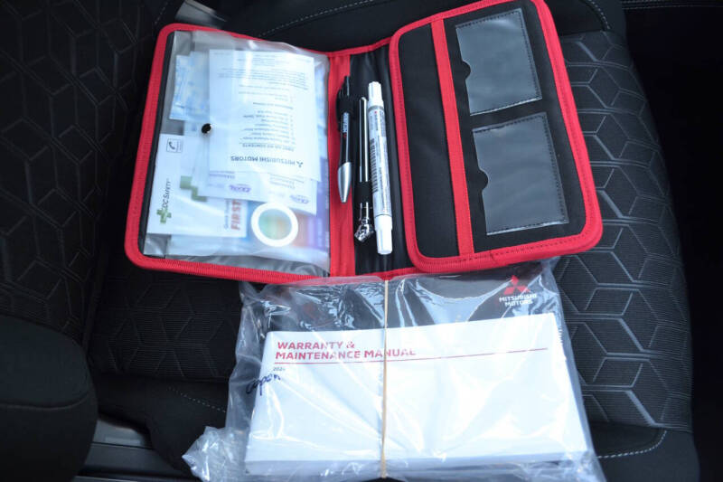 2024 Mitsubishi Outlander Sport ES