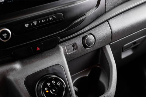 2022 Ford E-Transit 350